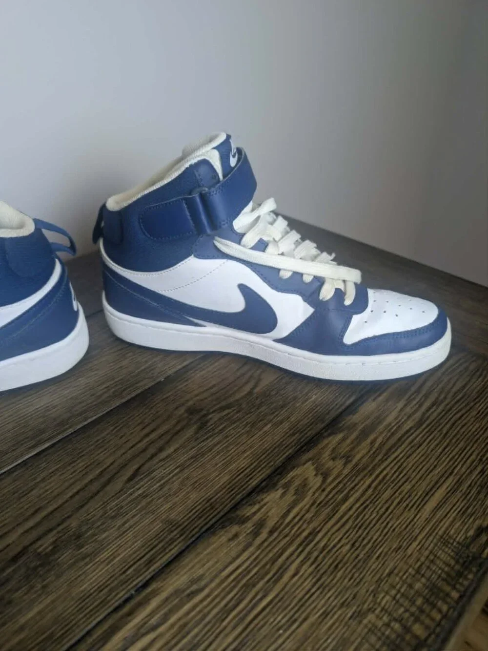 Nike Court Borough Mid 2 GS White Game Royal Blue Sneakers Youth 7Y EU40